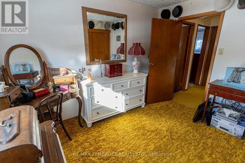 2 Silke Drive, Petawawa, ON - Indoor