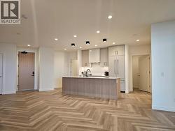 1195 sq ft living space - 