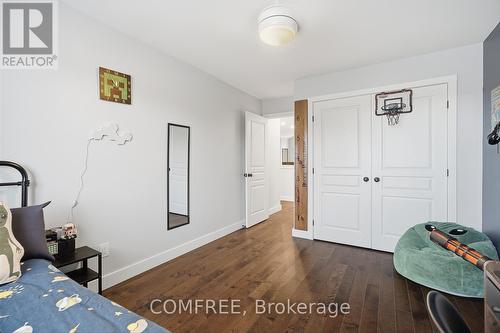 61 Evergreens Drive, Grimsby (Grimsby West), ON - Indoor Photo Showing Bedroom