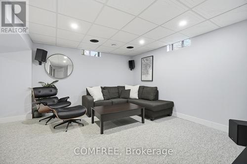 61 Evergreens Drive, Grimsby (Grimsby West), ON - Indoor