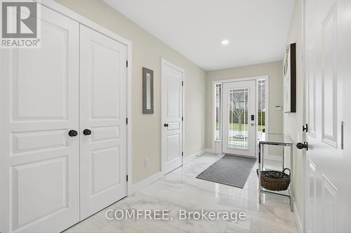 61 Evergreens Drive, Grimsby (Grimsby West), ON - Indoor Photo Showing Other Room