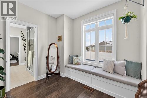 224 Mountain Road, Grimsby, ON - Indoor