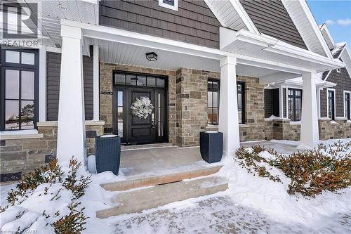 Porch - 224 Mountain Road, Grimsby, ON - Outdoor