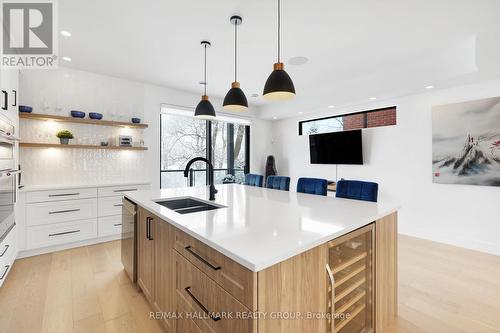 Main Level - Kitchen - 2167 Rice Avenue, Ottawa, ON - Indoor Photo Showing Kitchen With Double Sink With Upgraded Kitchen