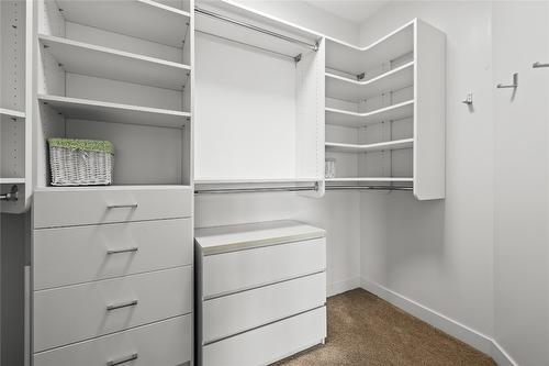 21-83 Peregrine Way, Vernon, BC - Indoor With Storage