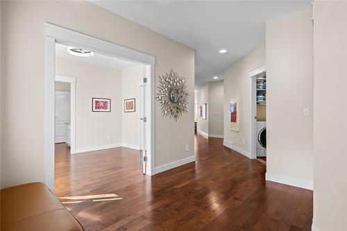 21-83 Peregrine Way, Vernon, BC - Indoor Photo Showing Other Room