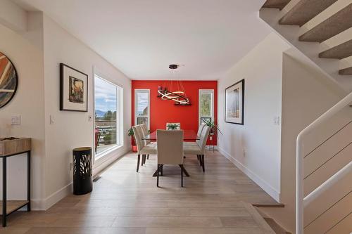 2266 Omineca Place, Kelowna, BC - Indoor Photo Showing Dining Room