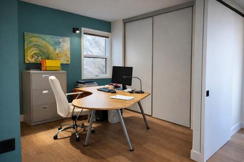 2266 Omineca Place, Kelowna, BC - Indoor Photo Showing Office