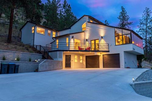 2266 Omineca Place, Kelowna, BC - Outdoor With Balcony With Deck Patio Veranda