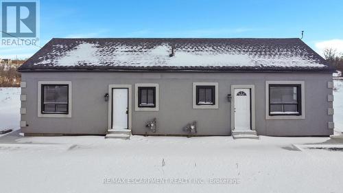 4049 6 Highway, Hamilton, ON - Outdoor