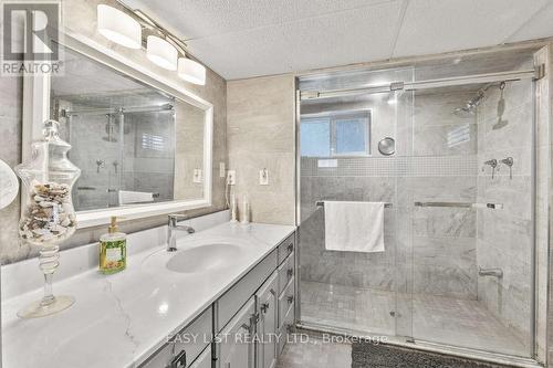 40 Kingsway, Welland, ON - Indoor Photo Showing Bathroom