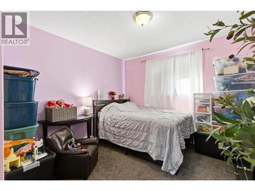 132 Lakeview Avenue, Williams Lake, BC - Indoor Photo Showing Bedroom