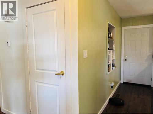 132 Lakeview Avenue, Williams Lake, BC - Indoor Photo Showing Other Room