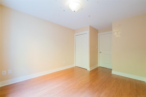 201-1620 Townsite Rd, Nanaimo, BC - Indoor Photo Showing Other Room