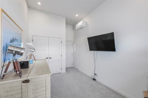 608-947 Whirlaway Cres, Langford, BC - Indoor Photo Showing Other Room