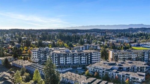 608-947 Whirlaway Cres, Langford, BC - Outdoor With View