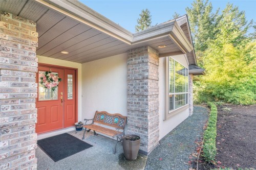 3285 Hobart Pl, Nanoose Bay, BC 