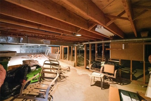 3285 Hobart Pl, Nanoose Bay, BC 