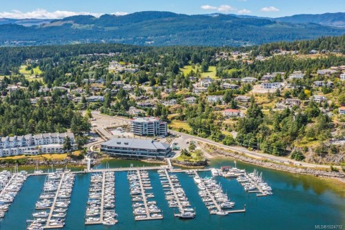 3285 Hobart Pl, Nanoose Bay, BC 