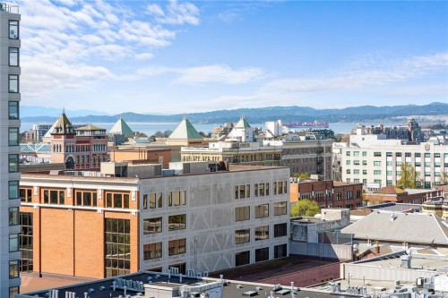 606-760 Johnson St, Victoria, BC - Outdoor With Body Of Water