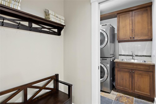 29-5251 Island Hwy, Qualicum Beach, BC 