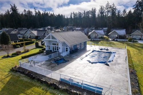 29-5251 Island Hwy, Qualicum Beach, BC 
