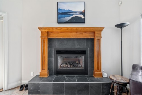 1286 Ocean View Dr, Saanich, BC 