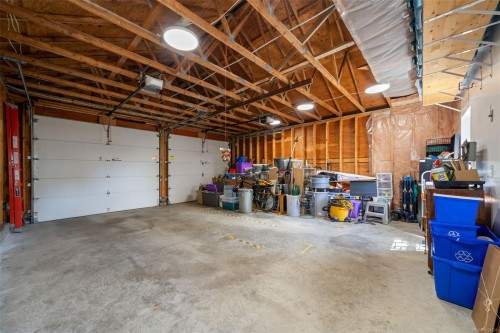 1286 Ocean View Dr, Saanich, BC 