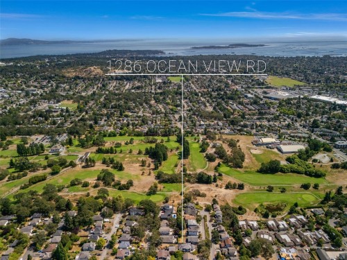 1286 Ocean View Dr, Saanich, BC 