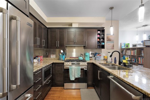 S204-737 Humboldt St, Victoria, BC - Indoor Photo Showing Kitchen With Stainless Steel Kitchen With Double Sink With Upgraded Kitchen