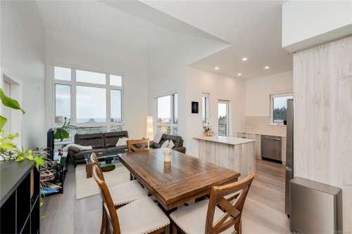 413-3564B Ryder Hesjedal Way, Colwood, BC - Indoor Photo Showing Other Room