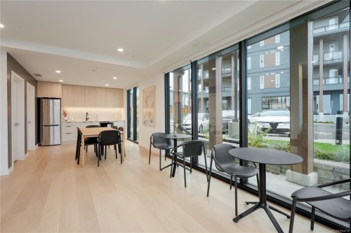 413-3564B Ryder Hesjedal Way, Colwood, BC - Indoor
