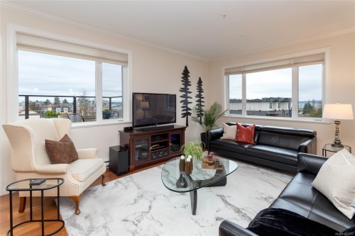 402-2409 Bevan Ave, Sidney, BC - Indoor Photo Showing Living Room