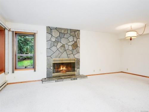 1829 Lands End Rd, North Saanich, BC 