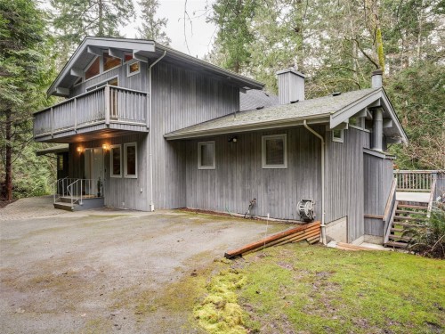 1829 Lands End Rd, North Saanich, BC 