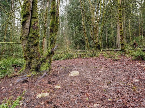 1829 Lands End Rd, North Saanich, BC 