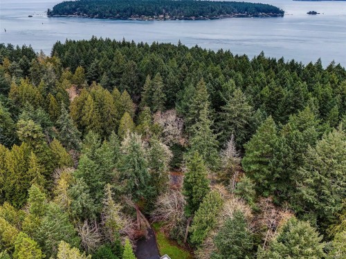 1829 Lands End Rd, North Saanich, BC 