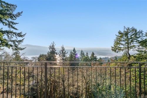 2405 Chain Way, Nanoose Bay, BC 