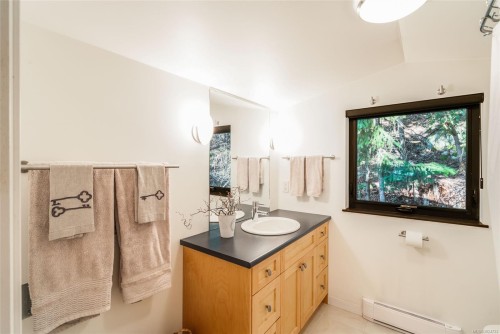 2405 Chain Way, Nanoose Bay, BC 