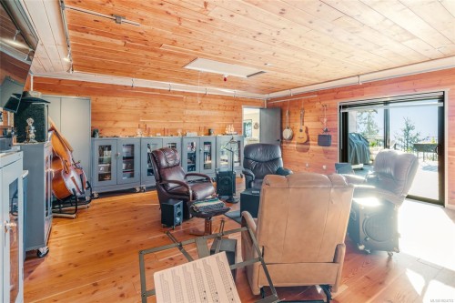 2405 Chain Way, Nanoose Bay, BC 