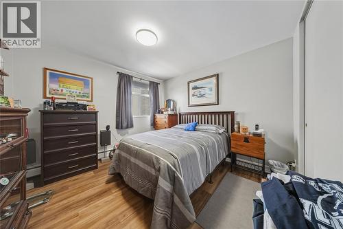 10 Derby Lane Unit# 401, Sarnia, ON - Indoor Photo Showing Bedroom