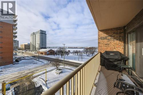 10 Derby Lane Unit# 401, Sarnia, ON - Outdoor With Balcony