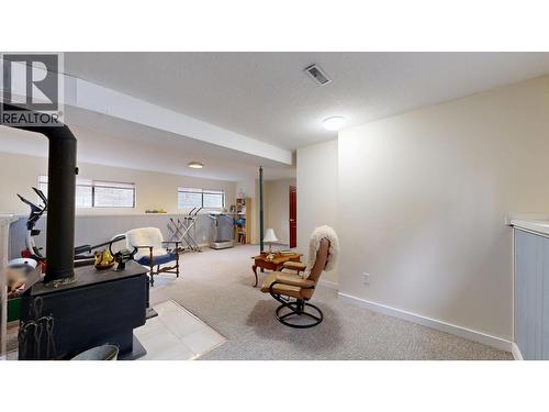 5040 Hansen Court, 108 Mile Ranch, BC - Indoor