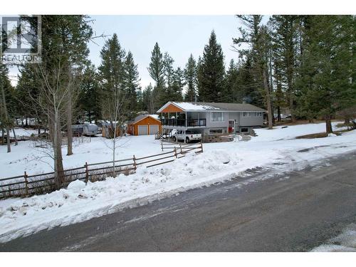 5040 Hansen Court, 108 Mile Ranch, BC - Outdoor