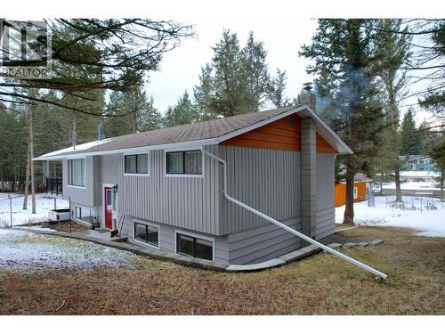 5040 Hansen Court, 108 Mile Ranch, BC - Outdoor