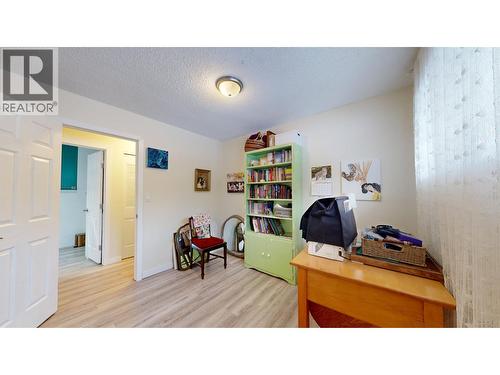 5040 Hansen Court, 108 Mile Ranch, BC - Indoor Photo Showing Office