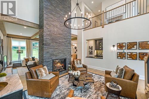 106 Dorothy Drive, Blue Mountains, ON - Indoor Photo Showing Living Room With Fireplace