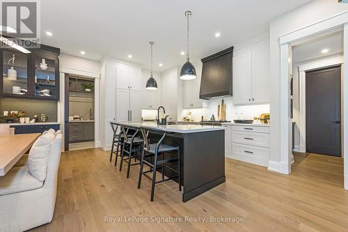 106 Dorothy Drive, Blue Mountains, ON - Indoor Photo Showing Other Room