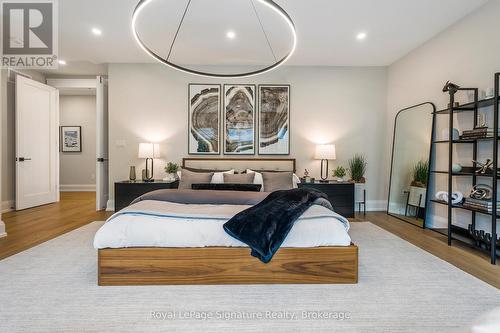 106 Dorothy Drive, Blue Mountains, ON - Indoor Photo Showing Bedroom