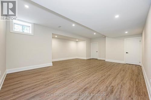 106 Dorothy Drive, Blue Mountains, ON - Indoor Photo Showing Other Room